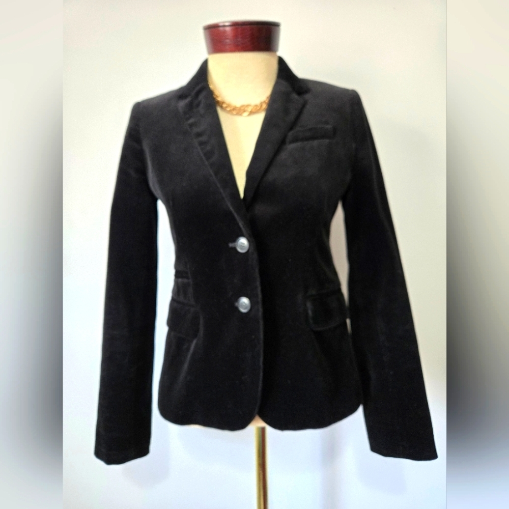 J.CREW Black Crushed Velvet Schoolboy Blazer. Size 2